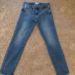 Women's Skinny Jeans in Denim Blue